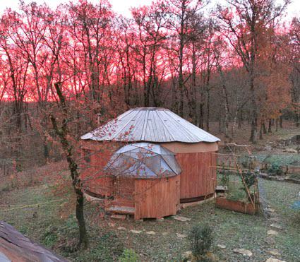 HEBERGEMENT STAGES ET FORMATIONS Stéphanie Dutruelle gaiaseva